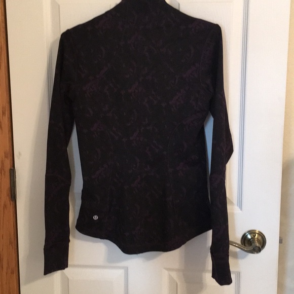 Lululemon Jacket - Picture 2 of 5